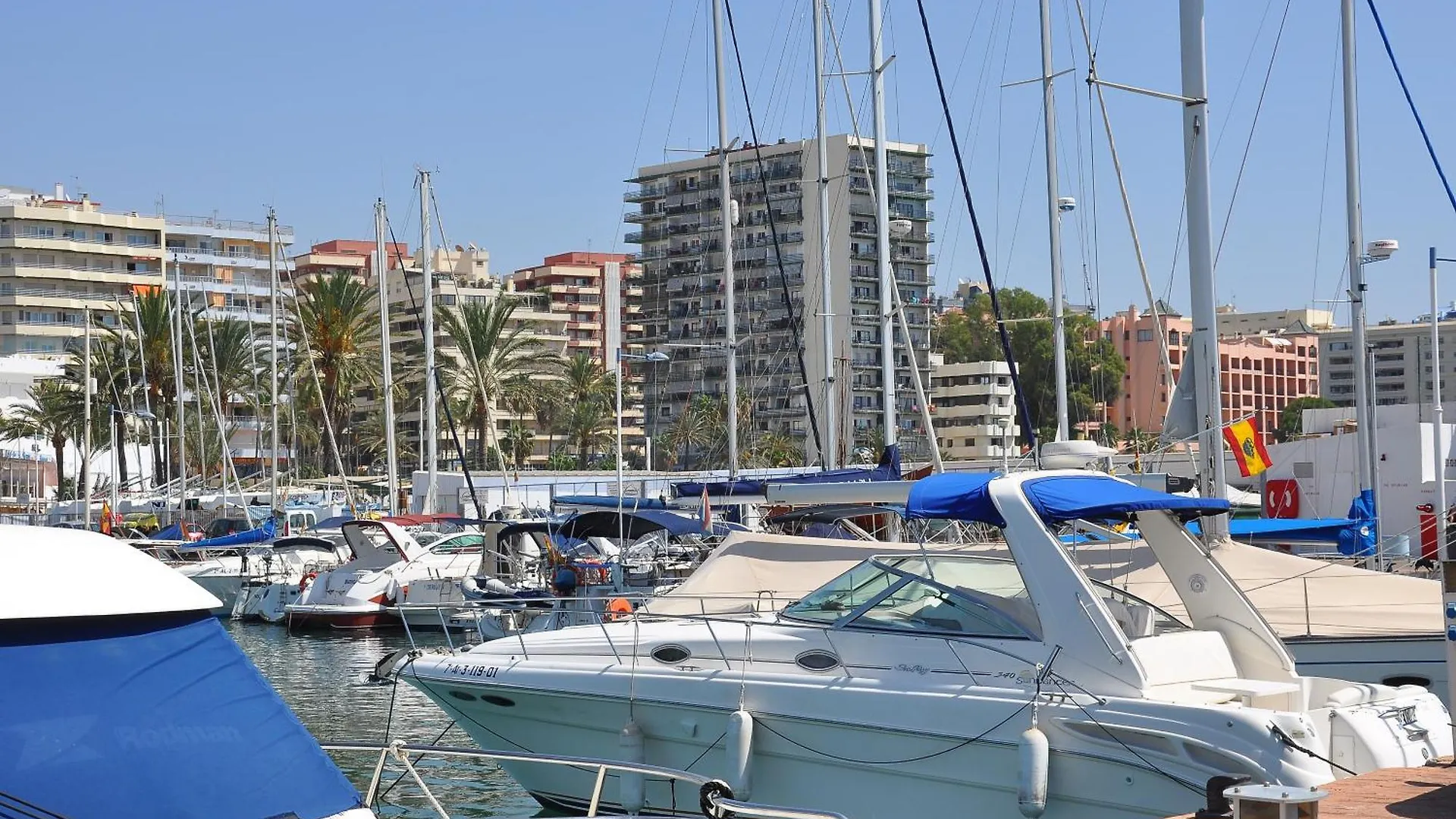 Apartment In Marbella First Line Beach Apto 6-6